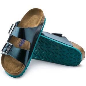Birkenstock Arizona in Metallic Teal